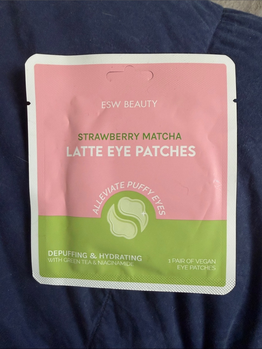 1 Pair Brand New ESW BEAUTY Strawberry Matcha Latte Eye Patches